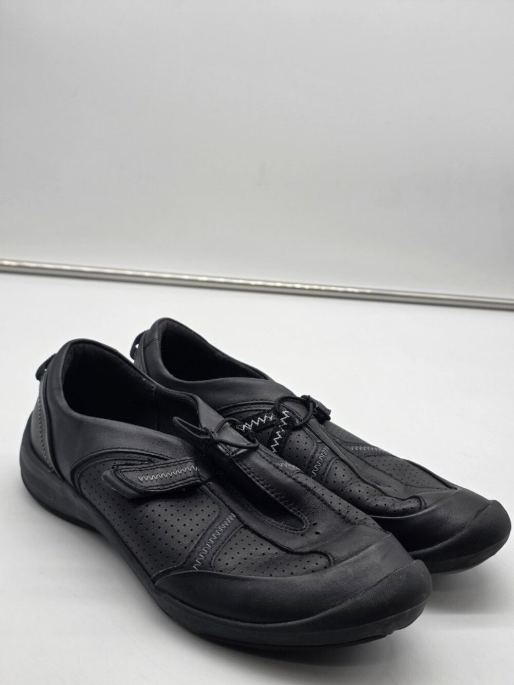 Clarks Privo Shoes Womens Size 8 Black Leather Slip On Comfort Walking Casual